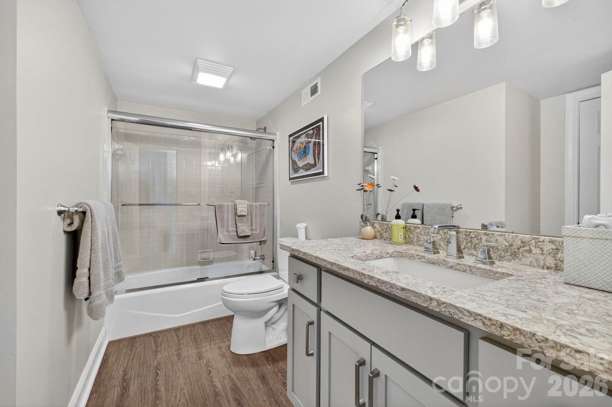 152 Skyview Circle — Asheville