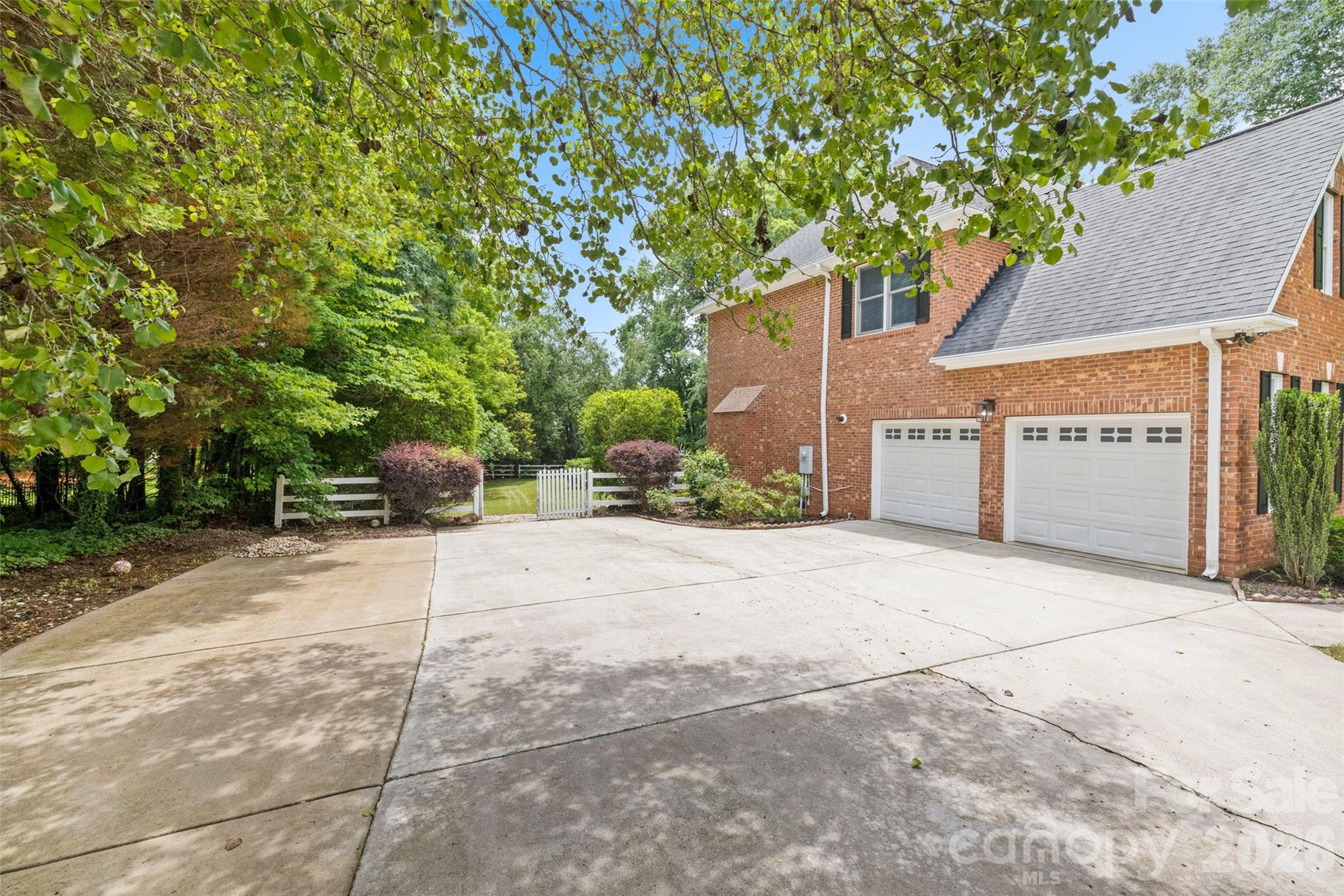 1321 Yellowood Court — Rock Hill