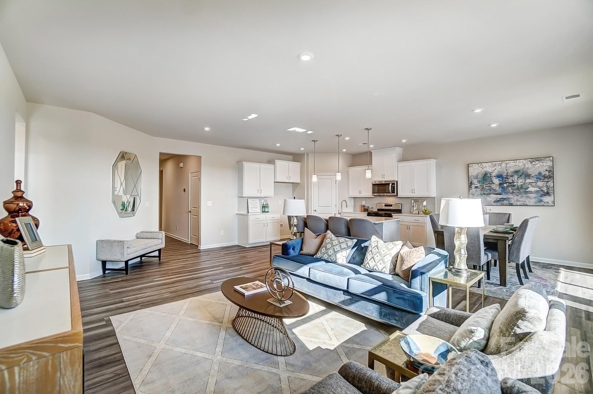 1425 Miriam Way — Monroe