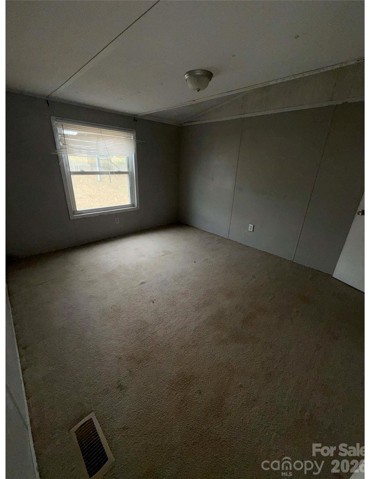 38 Short Eason Road — Ruby