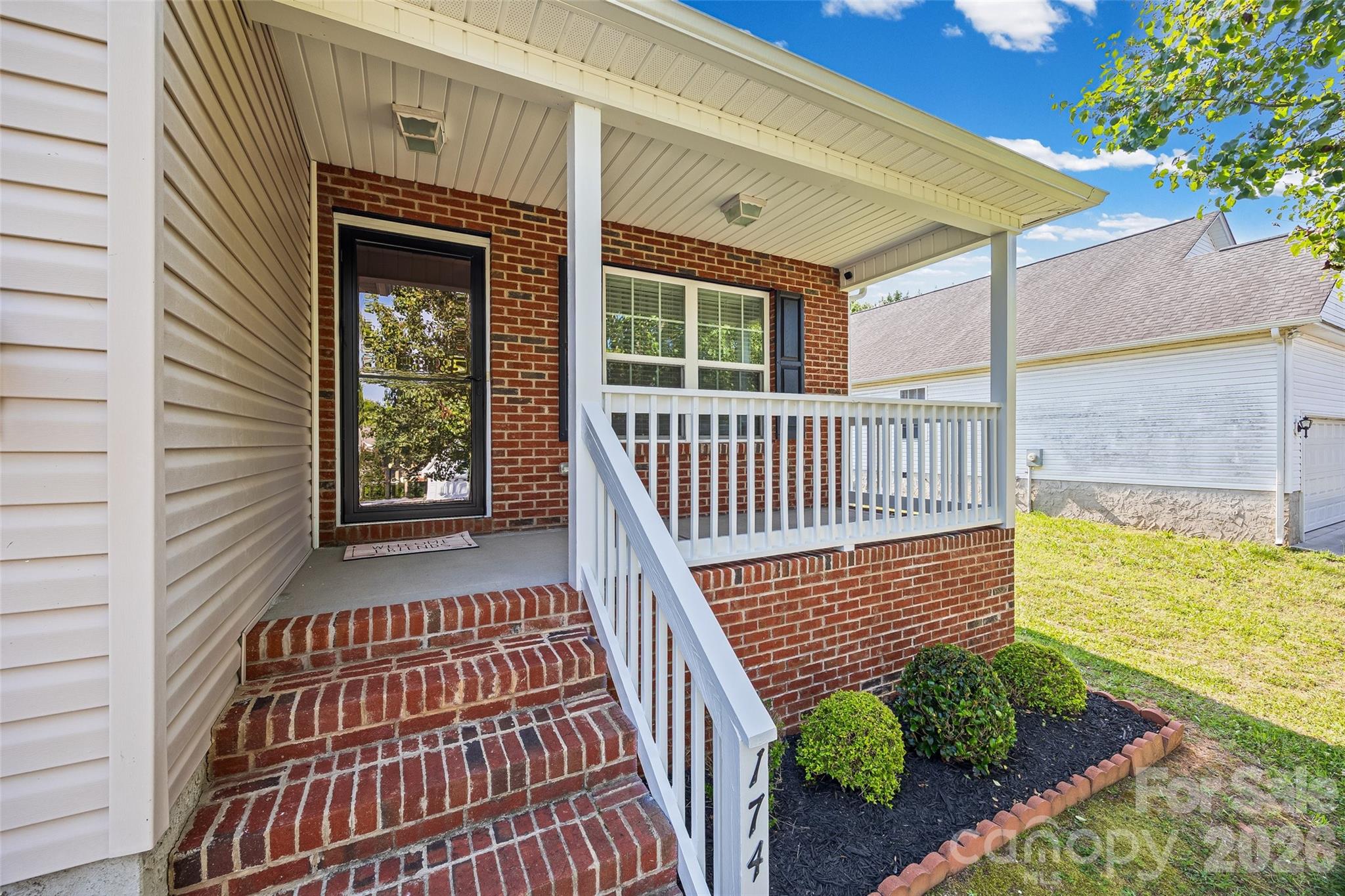 174 Pheasant Ridge Circle — York