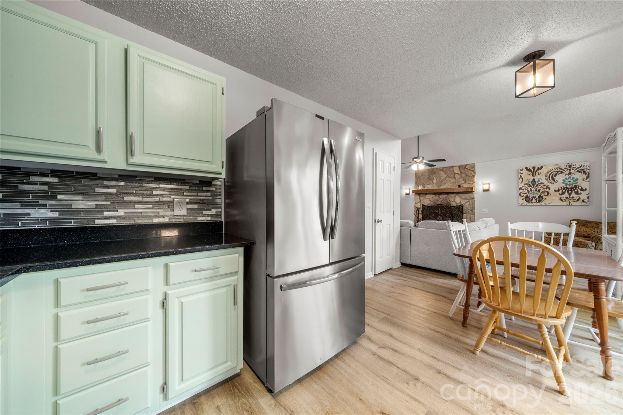 3072 Point Clear Drive — Tega Cay