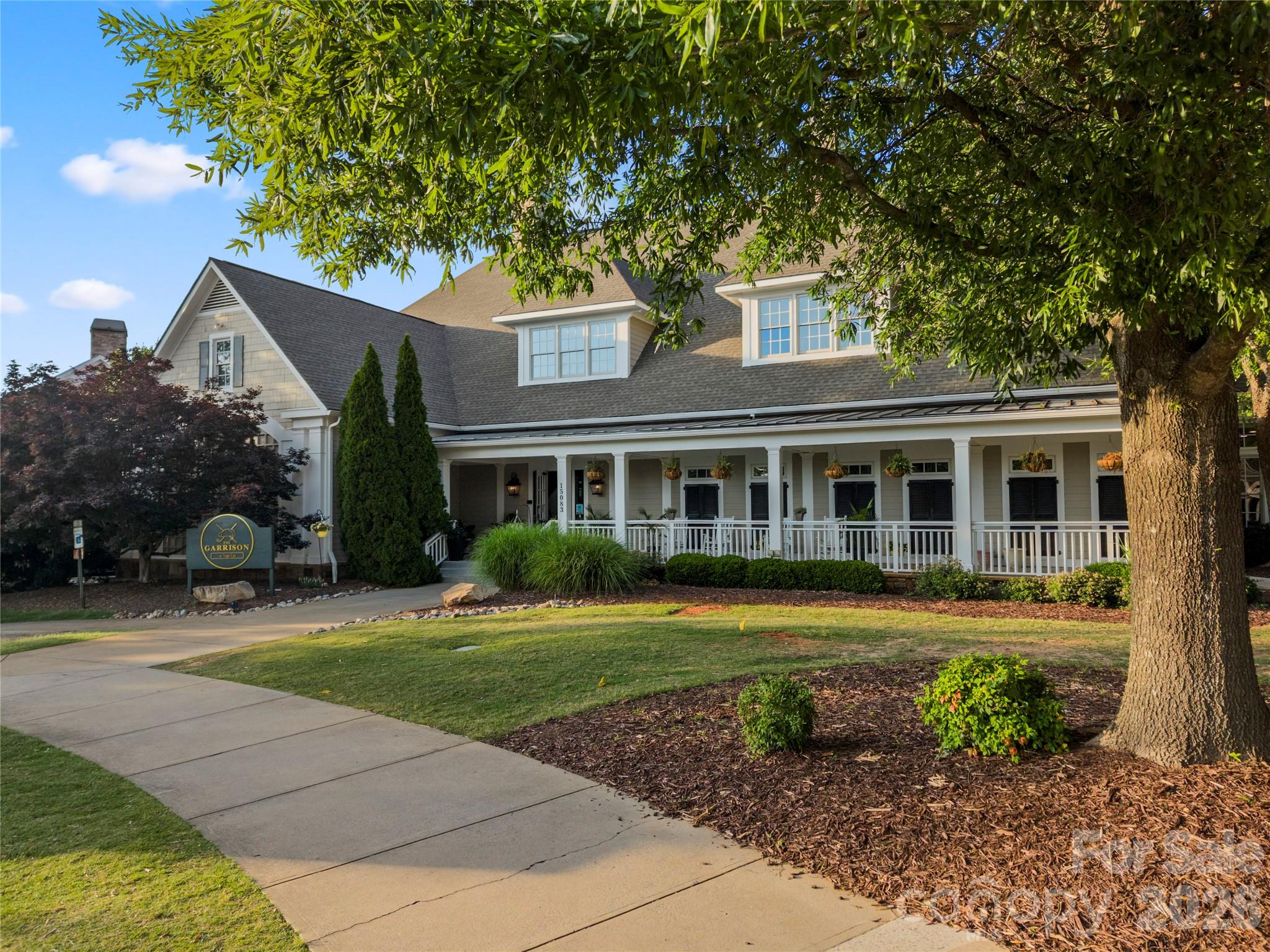 3072 Point Clear Drive — Tega Cay