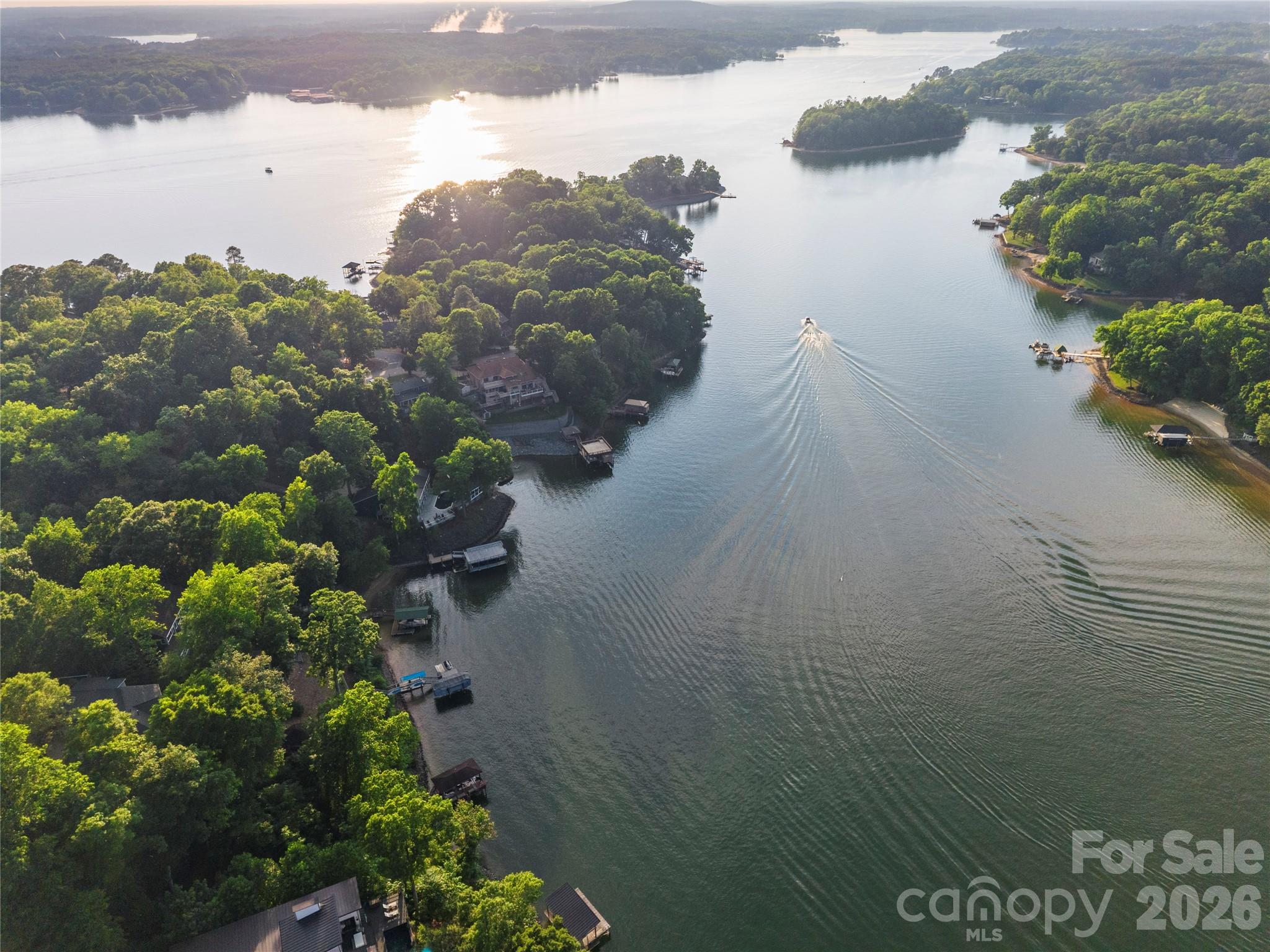 3072 Point Clear Drive — Tega Cay