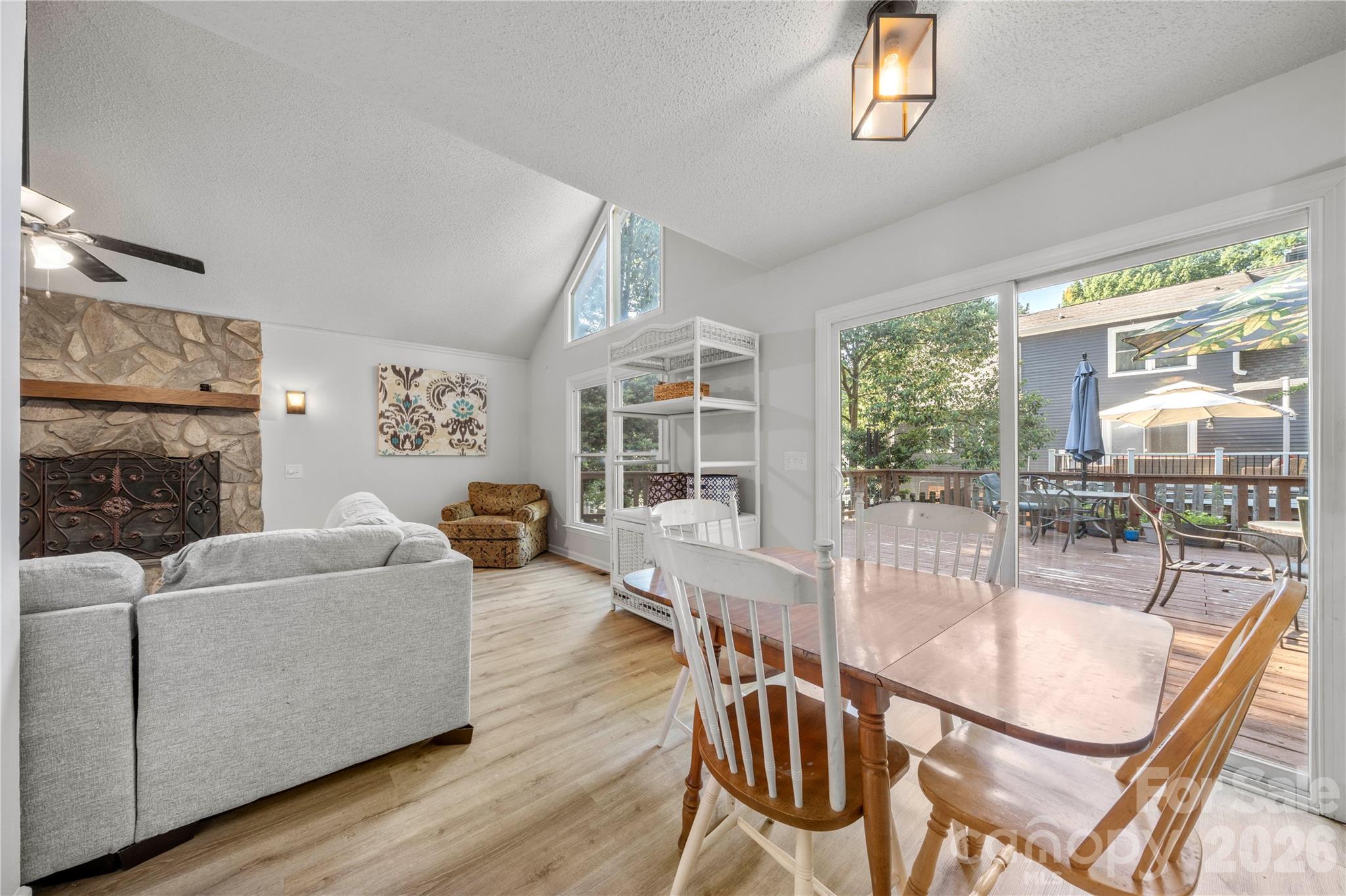 3072 Point Clear Drive — Tega Cay