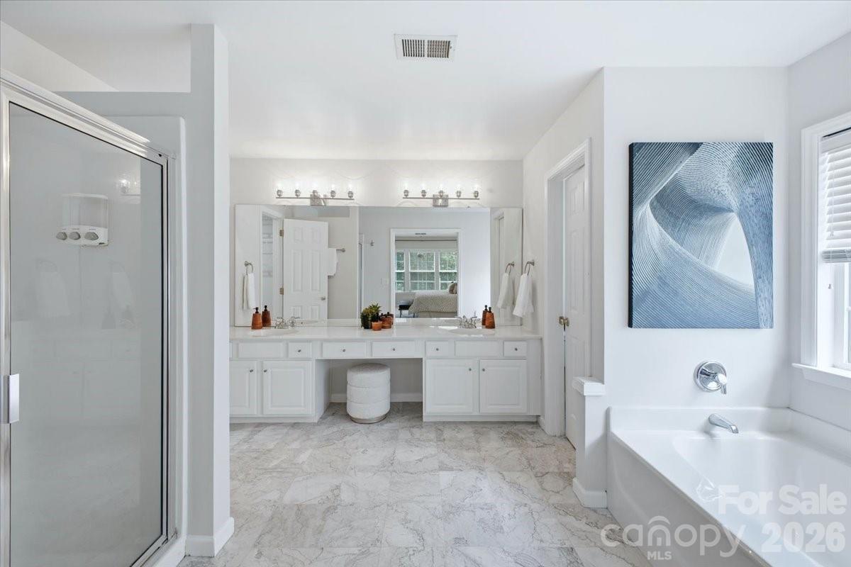 3524 Arborhill Road — Charlotte