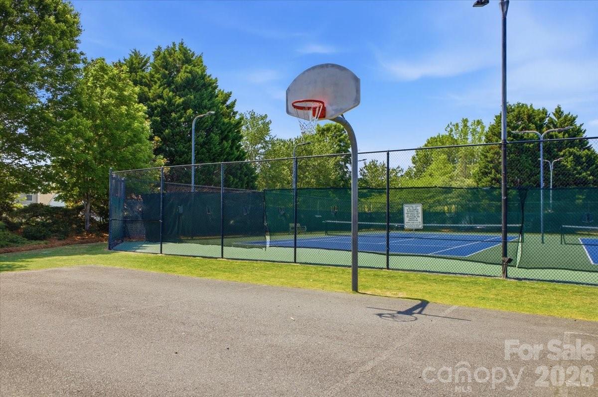 3524 Arborhill Road — Charlotte