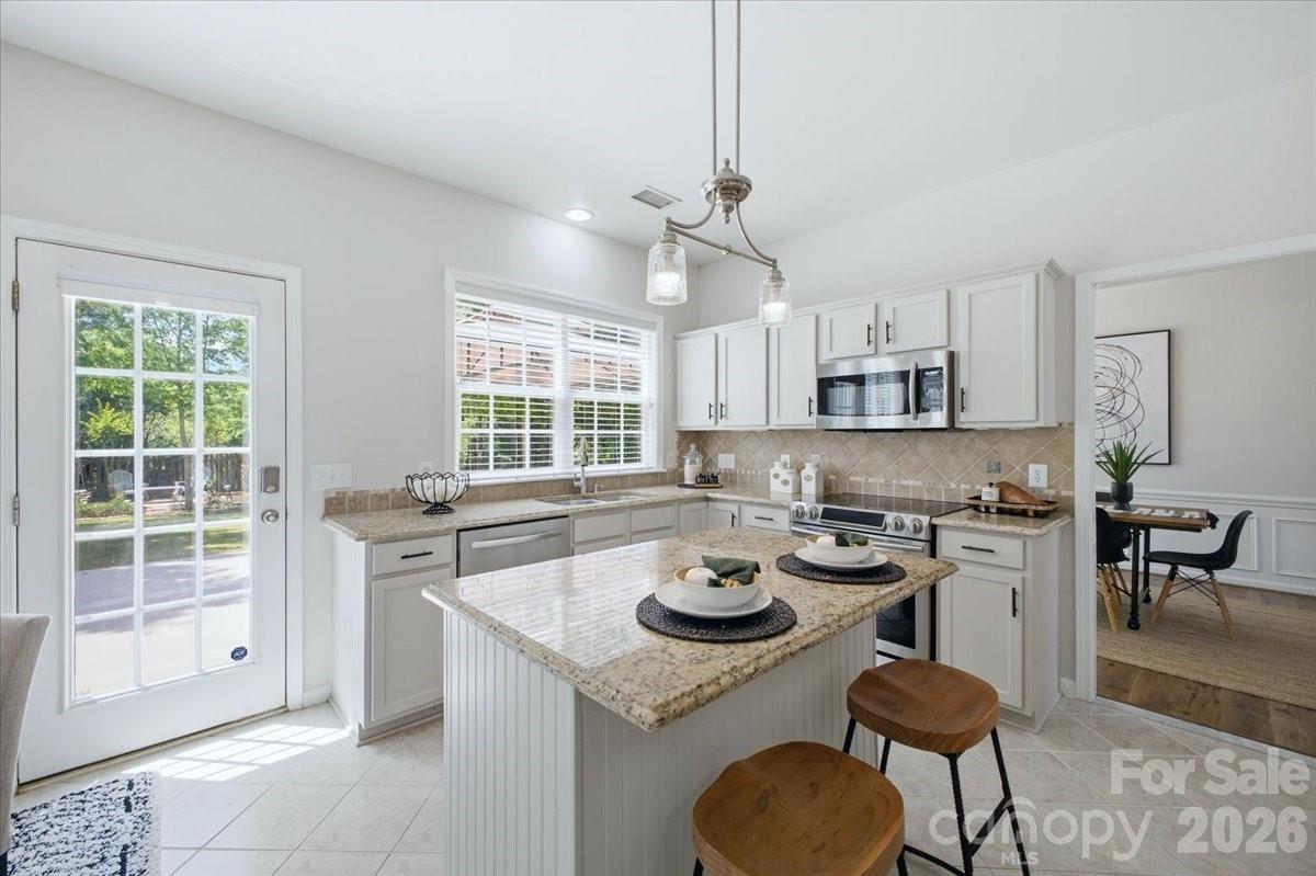3524 Arborhill Road — Charlotte