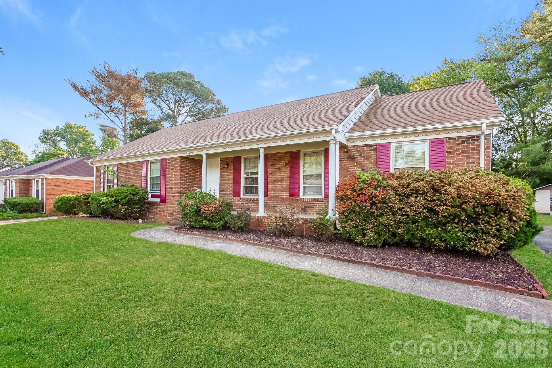 7114 Fox Hunt Road — Charlotte