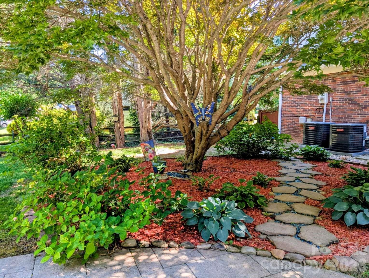 19138 Brookgreen Garden Place — Cornelius