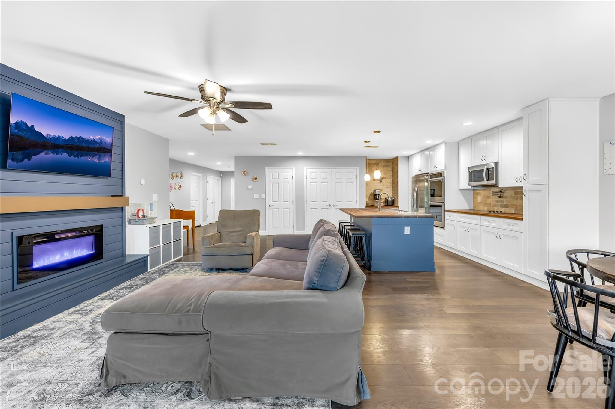 953 Rocky Meadows Lane — Concord