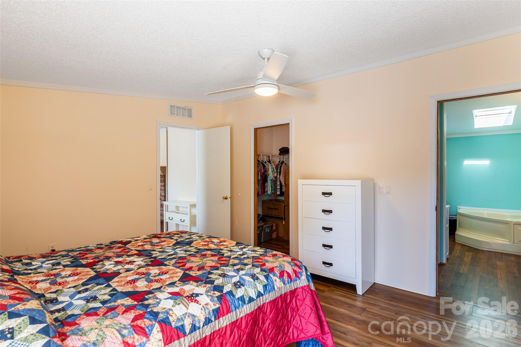 24 Asa Court — Black Mountain