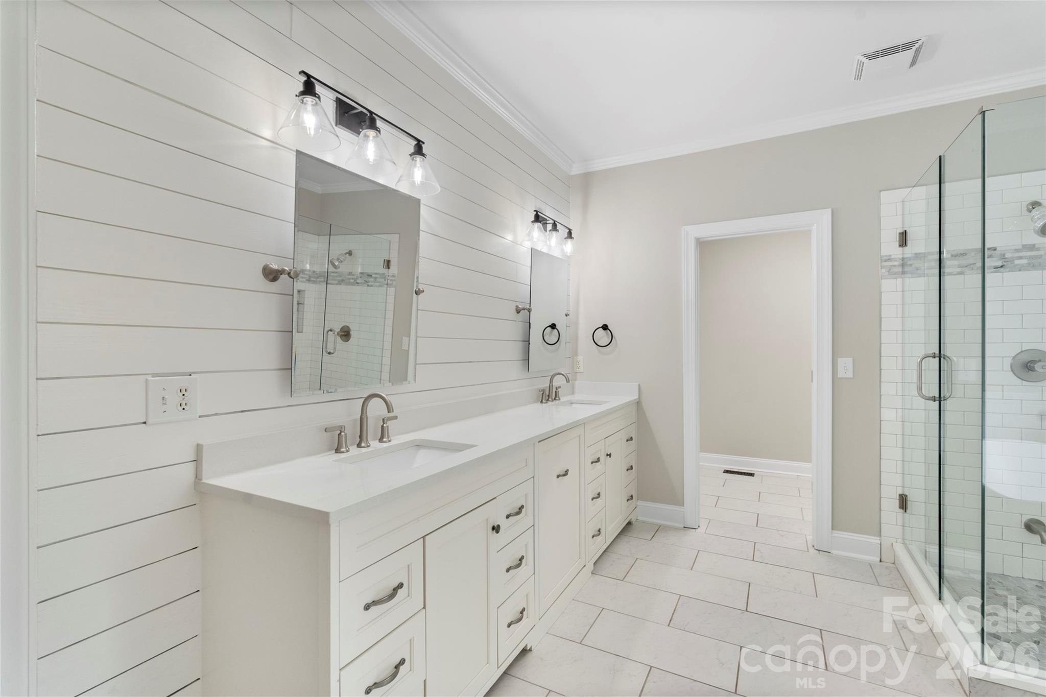 1111 Dobson Drive — Waxhaw