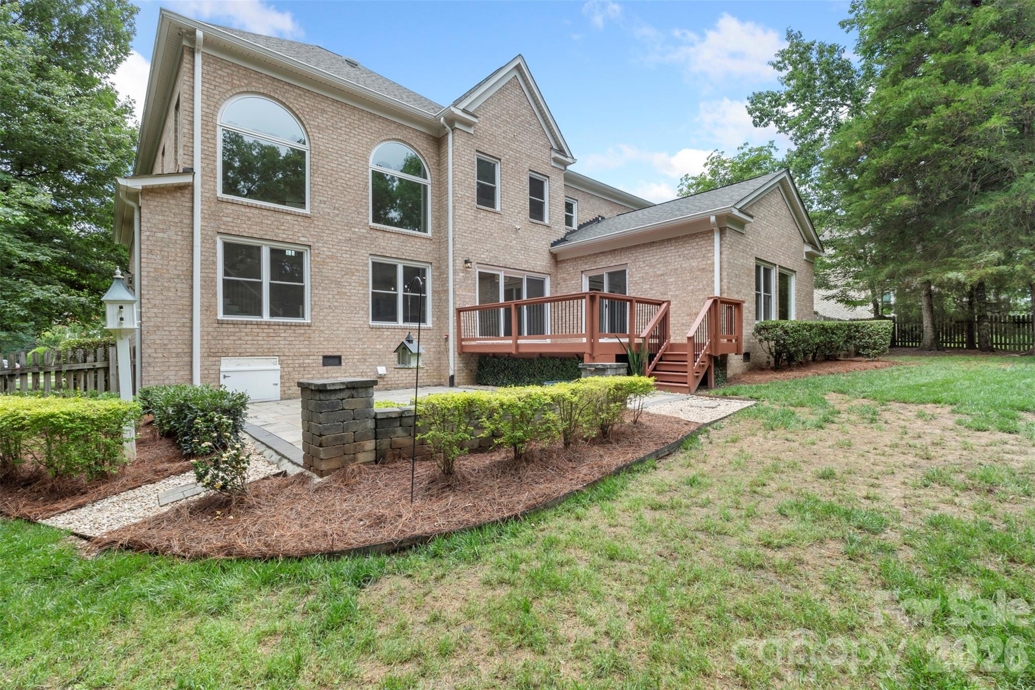 1111 Dobson Drive — Waxhaw