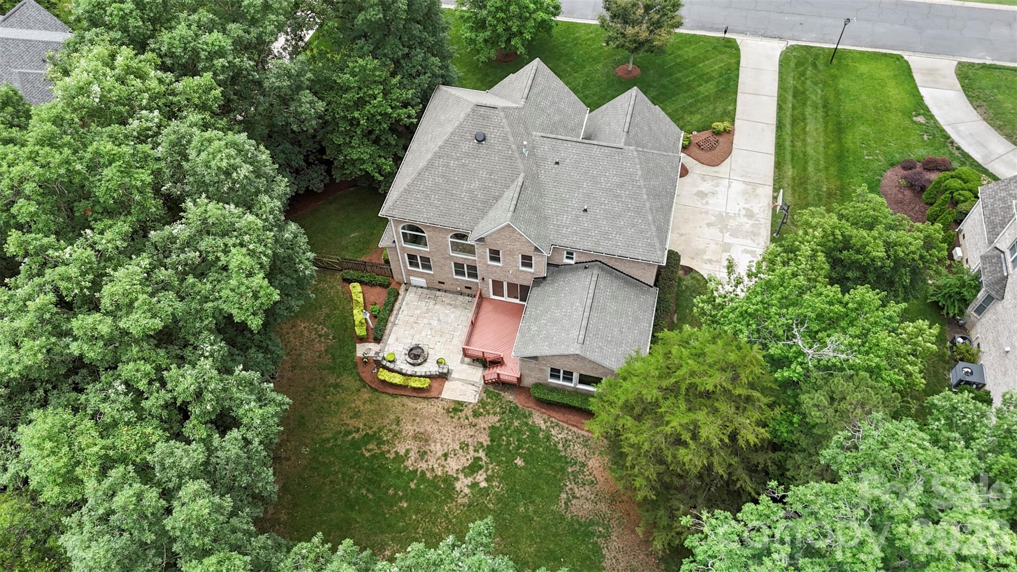 1111 Dobson Drive — Waxhaw