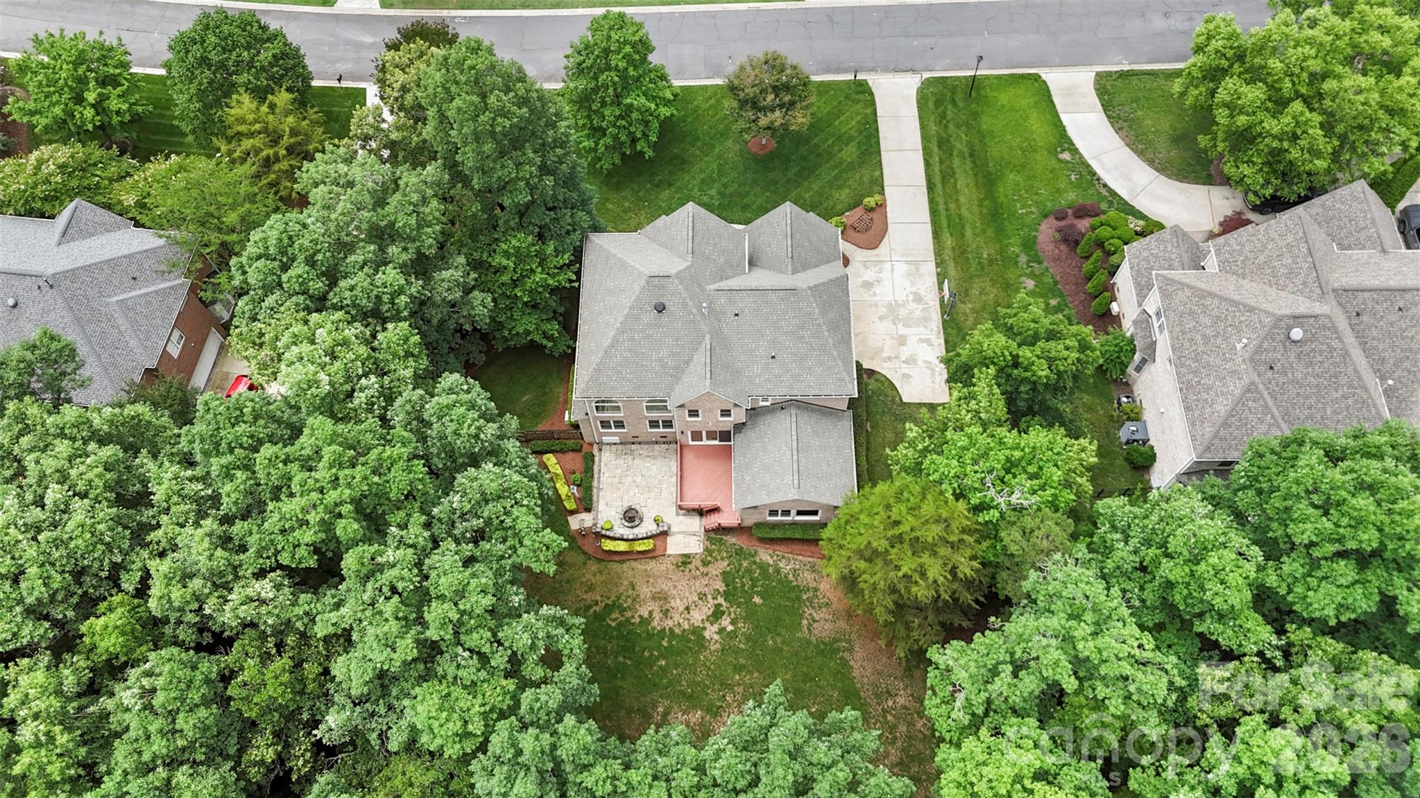 1111 Dobson Drive — Waxhaw