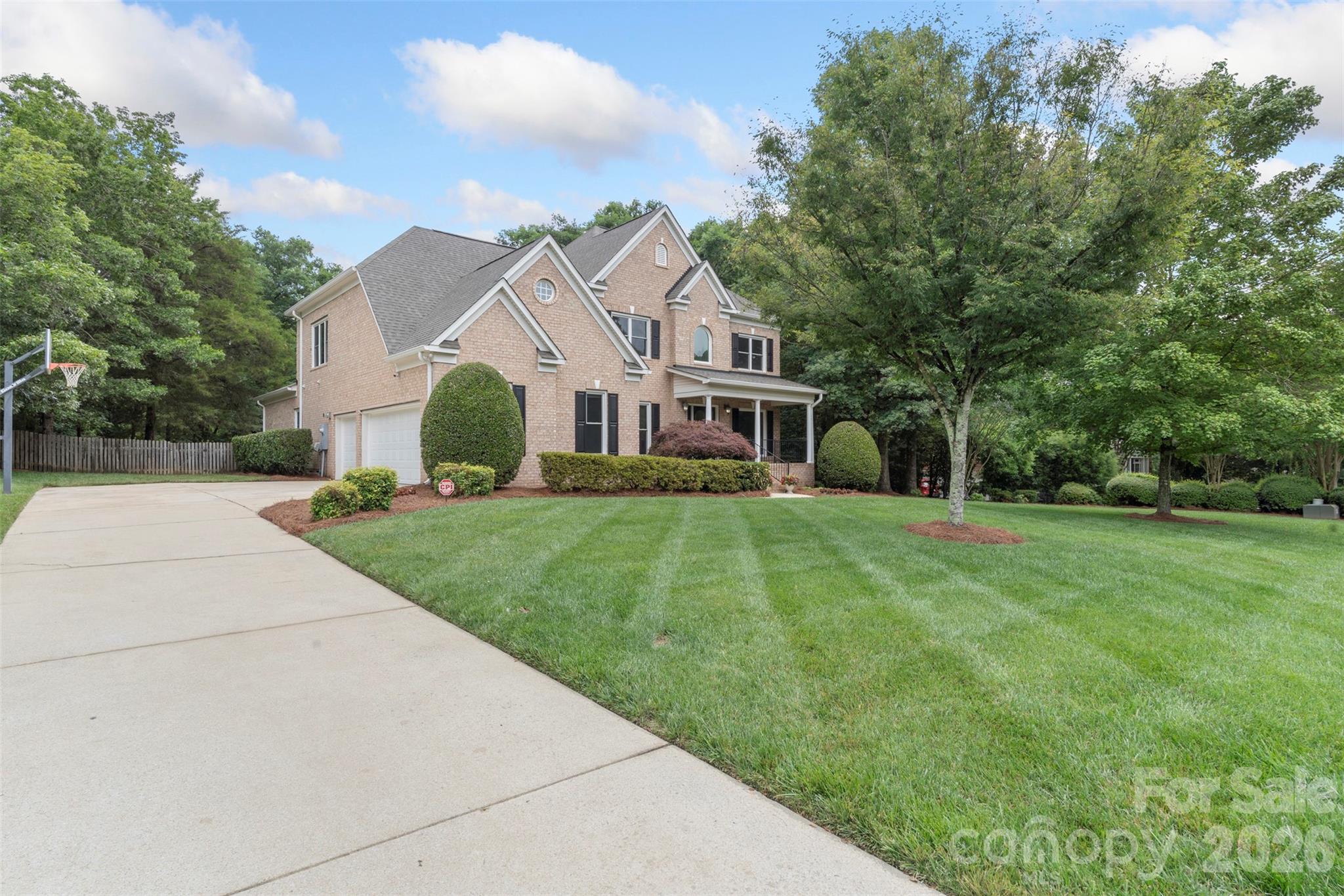 1111 Dobson Drive — Waxhaw