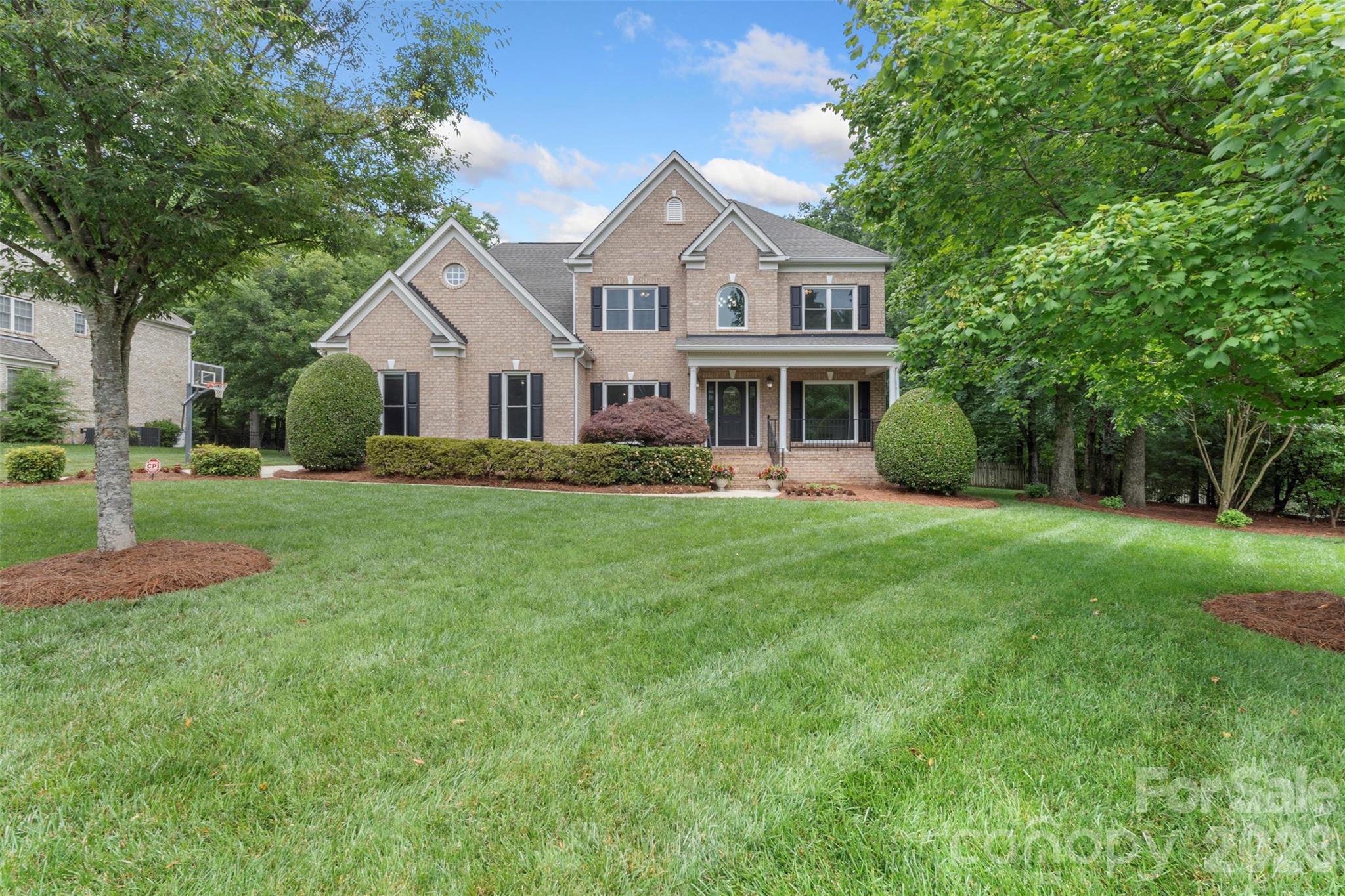 1111 Dobson Drive — Waxhaw