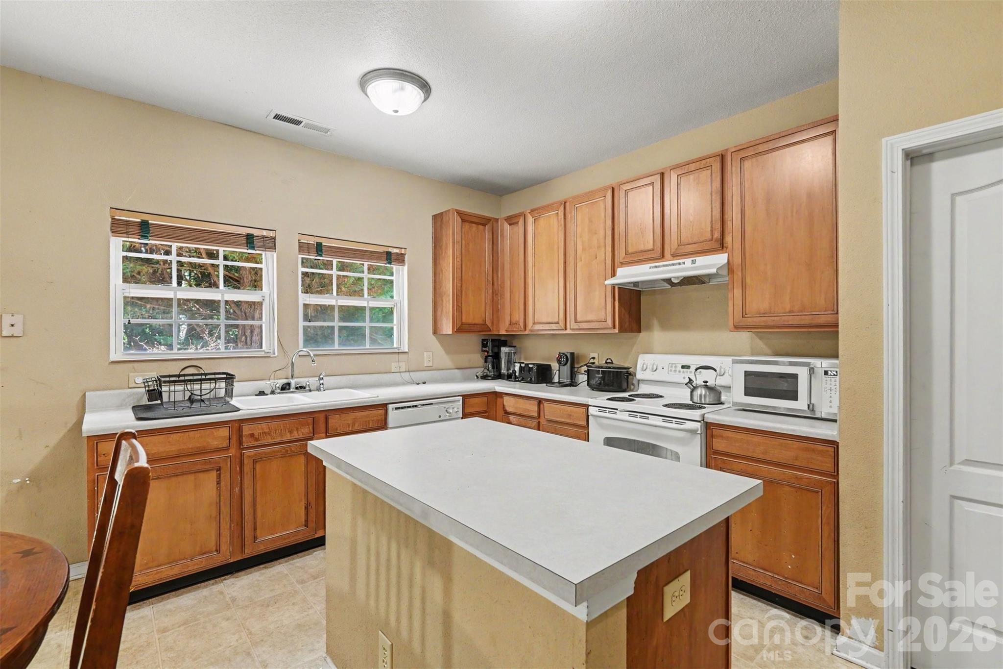 13933 Pinyon Pine Lane — Charlotte