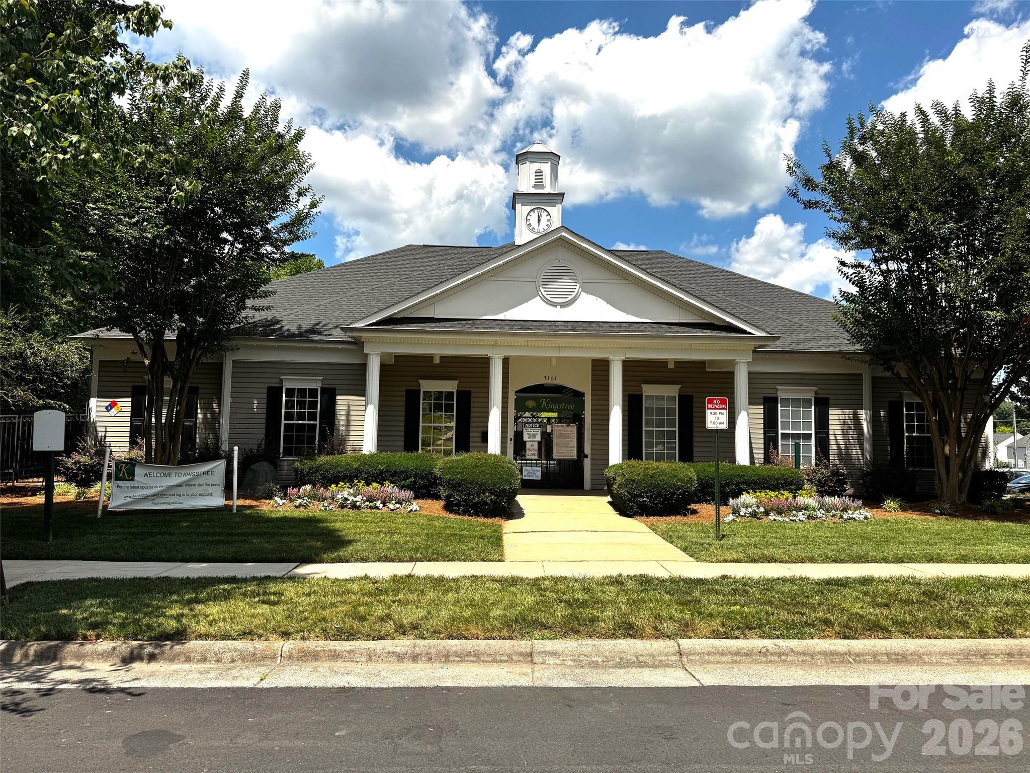 13933 Pinyon Pine Lane — Charlotte