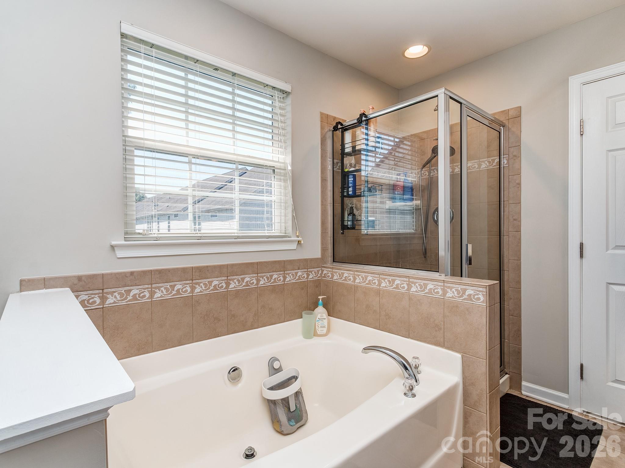 6535 Central Pacific Avenue — Charlotte