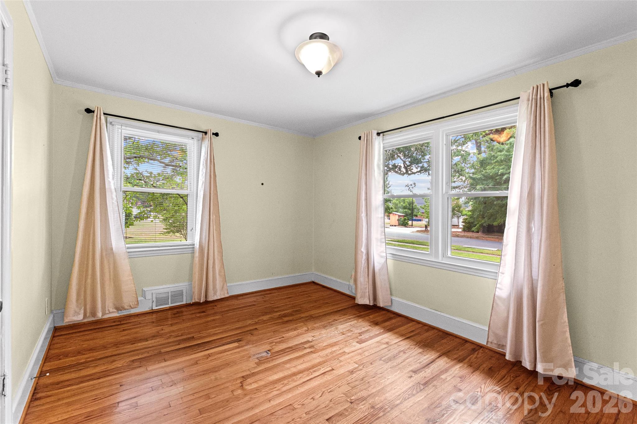 1024 Woodland Drive — Rock Hill