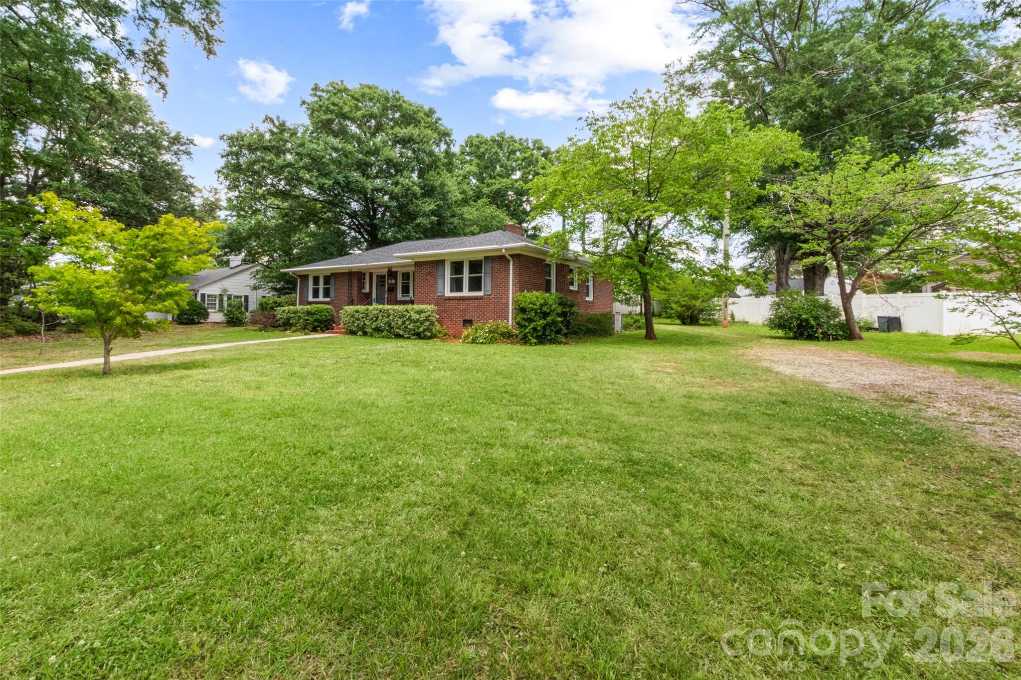 1024 Woodland Drive — Rock Hill