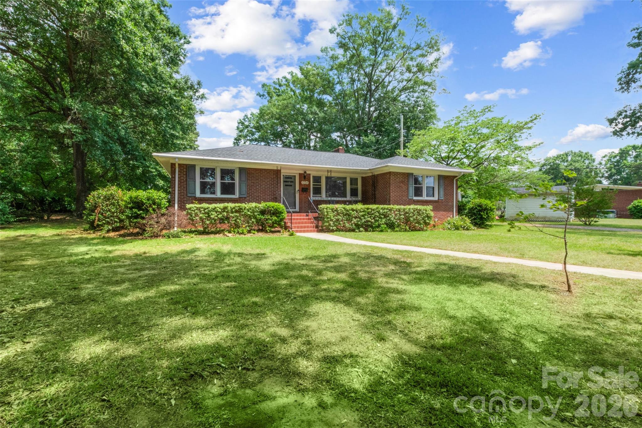 1024 Woodland Drive — Rock Hill