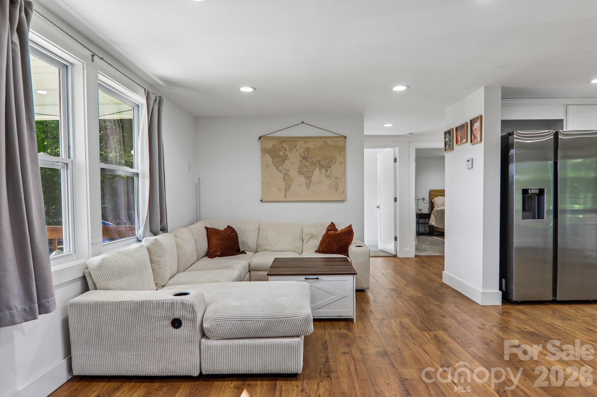 75 Glen View Road — Arden