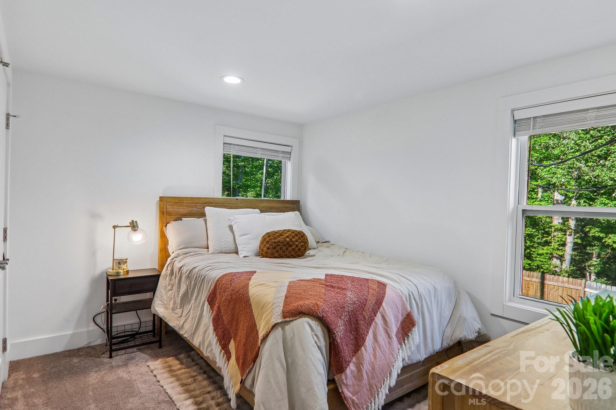 75 Glen View Road — Arden
