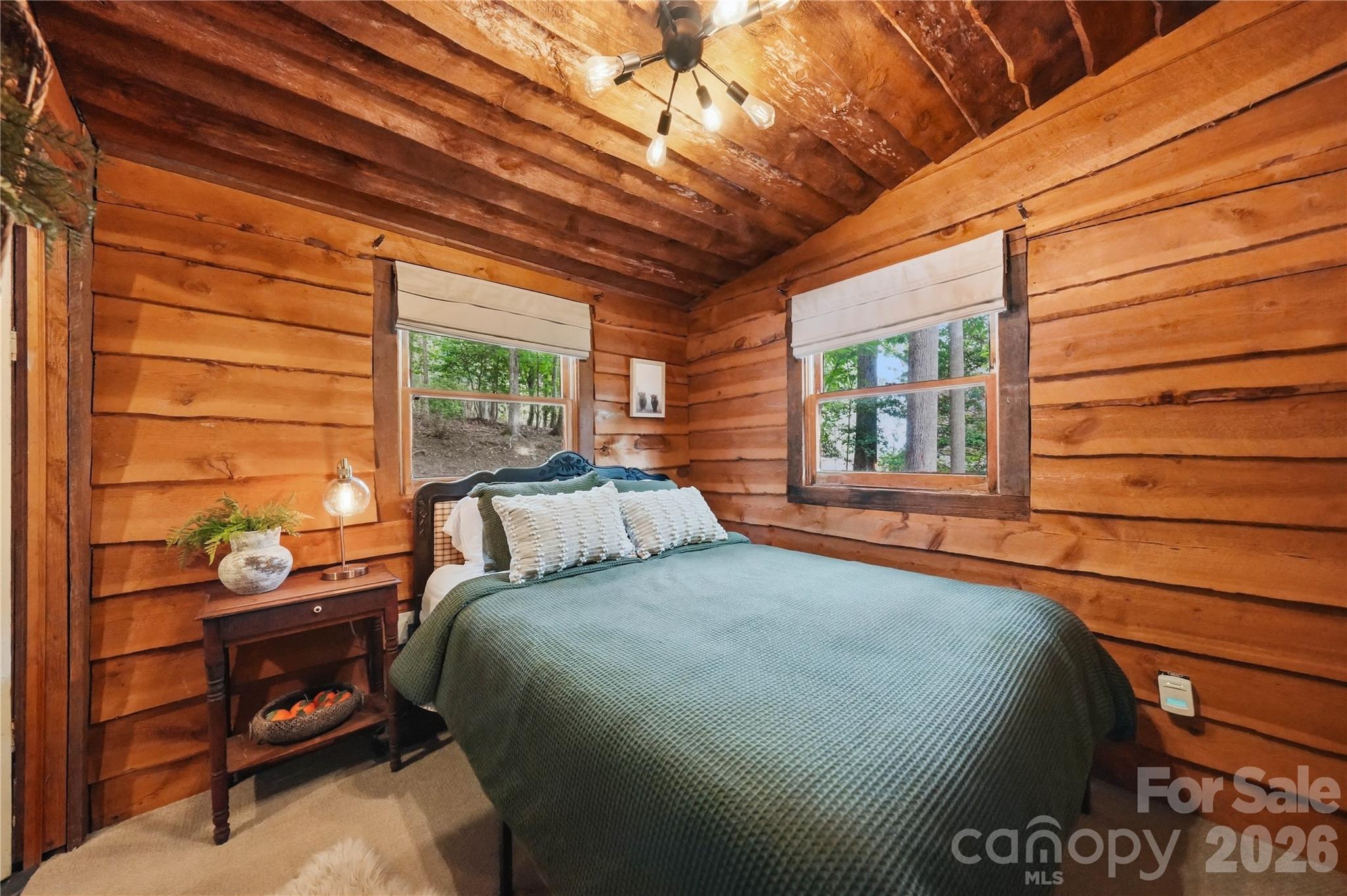 300 Clark Cove Road — Statesville