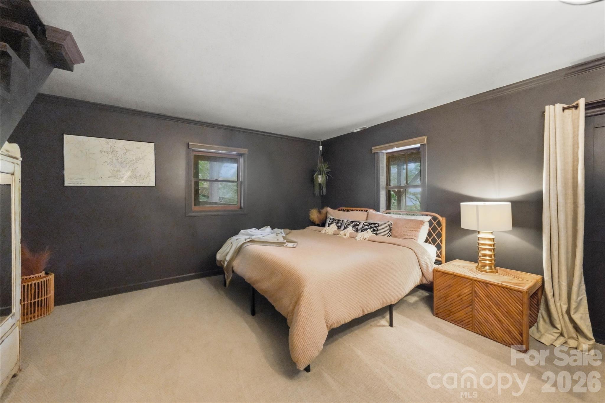 300 Clark Cove Road — Statesville