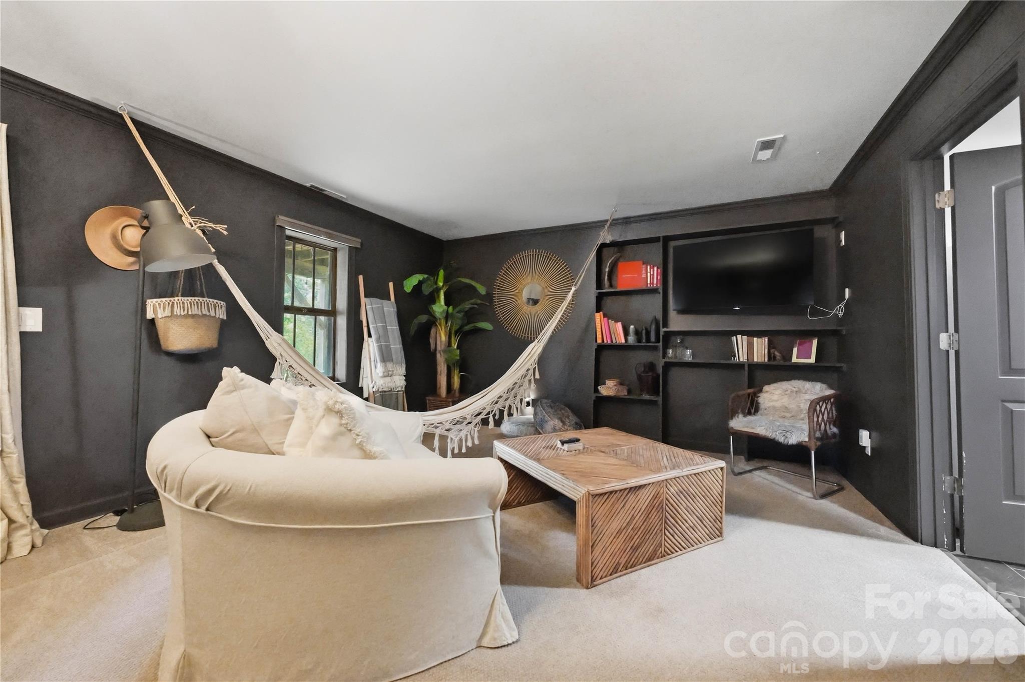 300 Clark Cove Road — Statesville