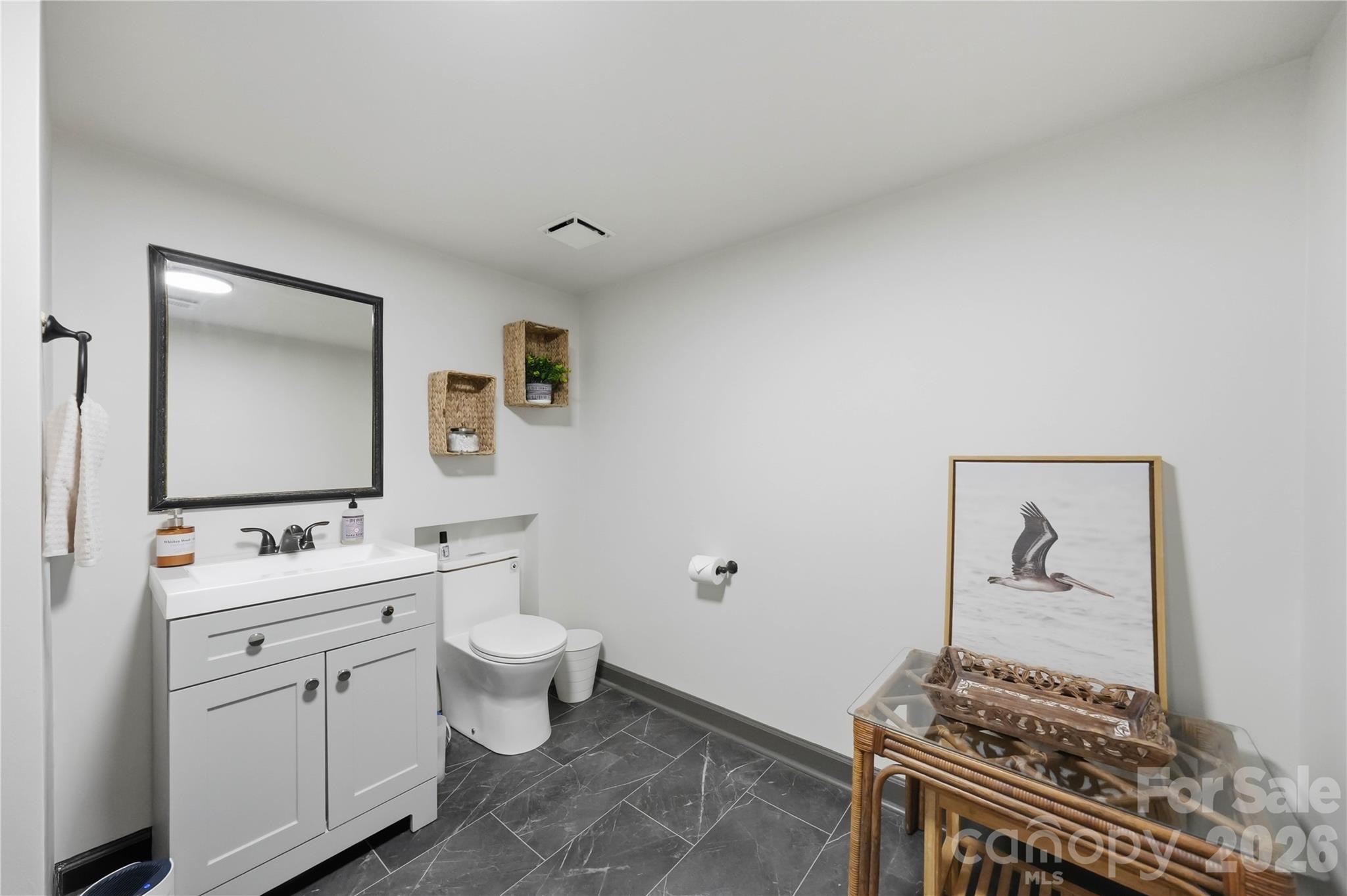 300 Clark Cove Road — Statesville