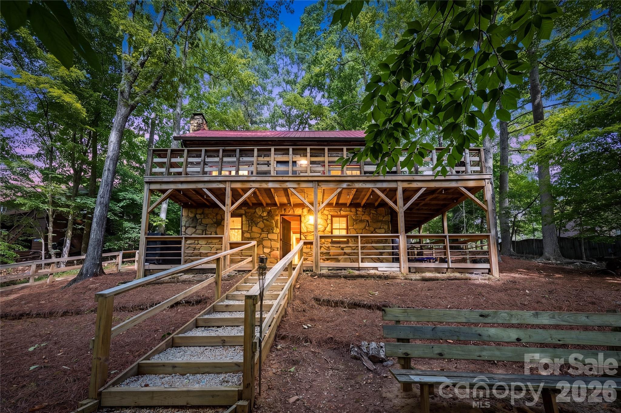 300 Clark Cove Road — Statesville