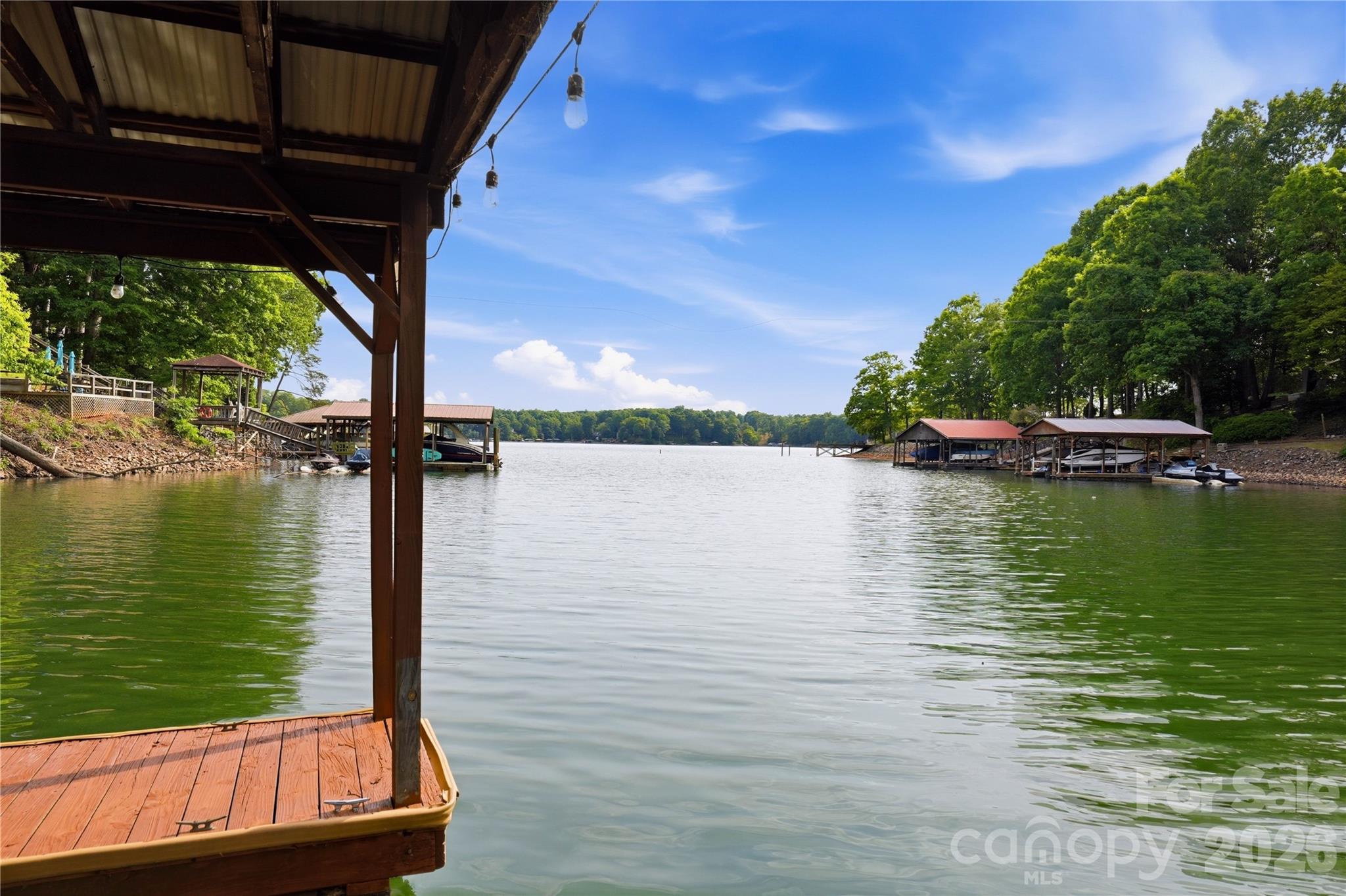 300 Clark Cove Road — Statesville