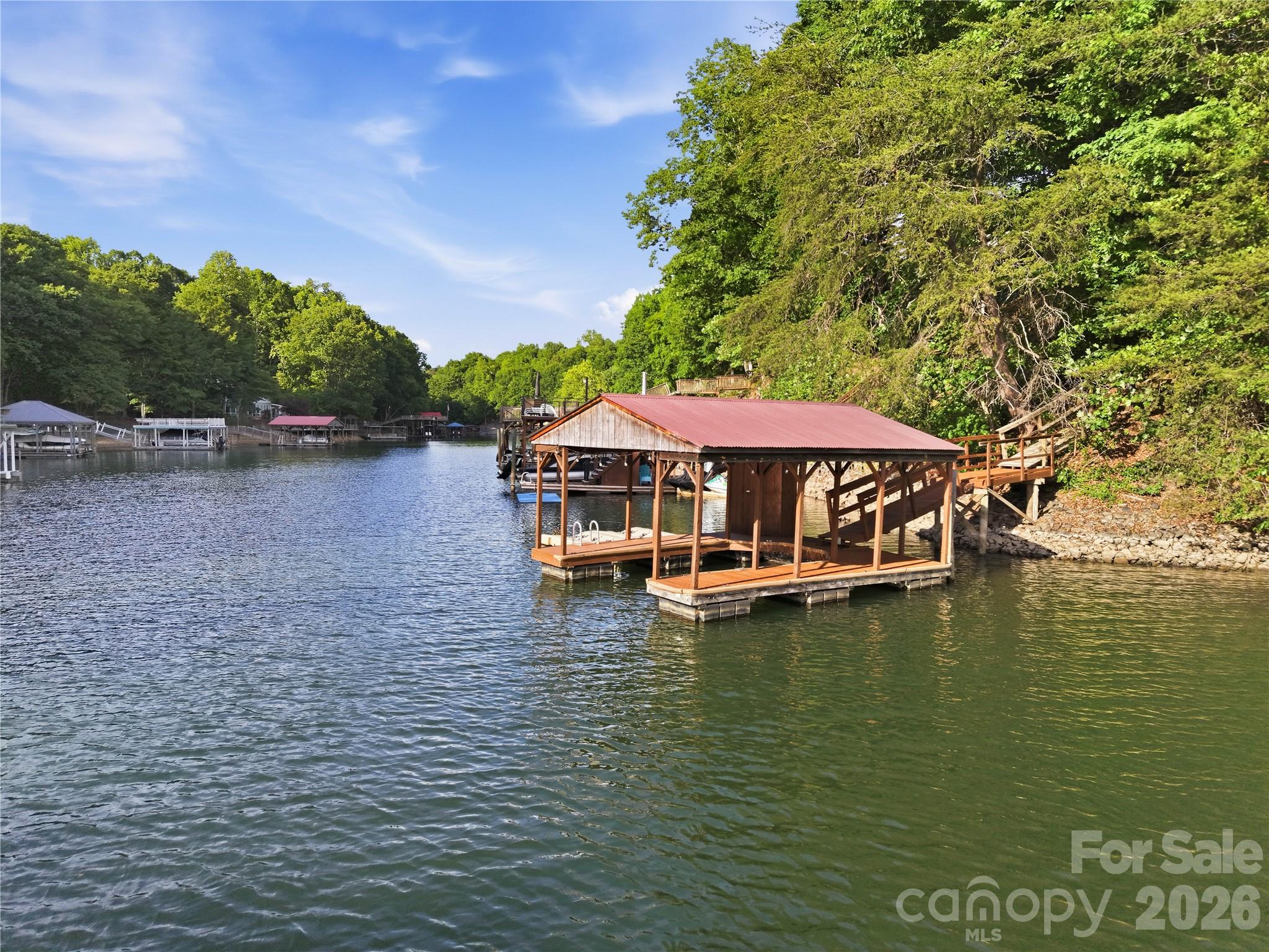 300 Clark Cove Road — Statesville