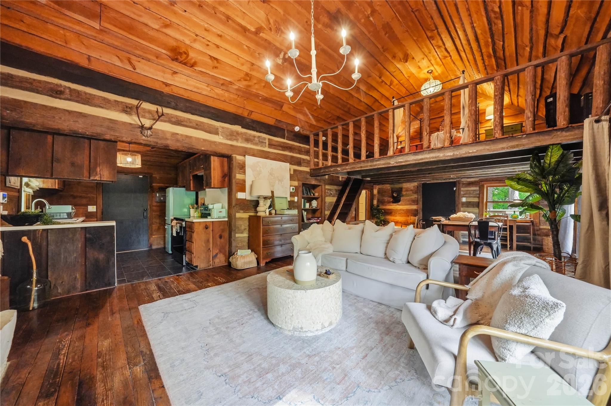 300 Clark Cove Road — Statesville
