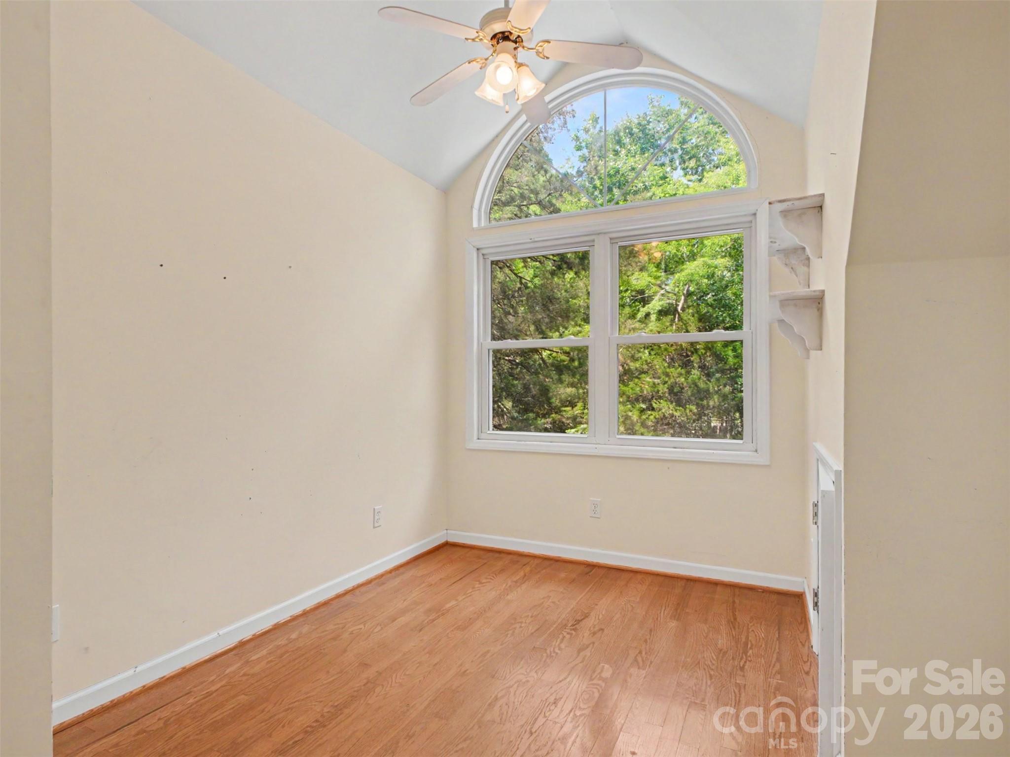11109 Asbury Chapel Road — Huntersville