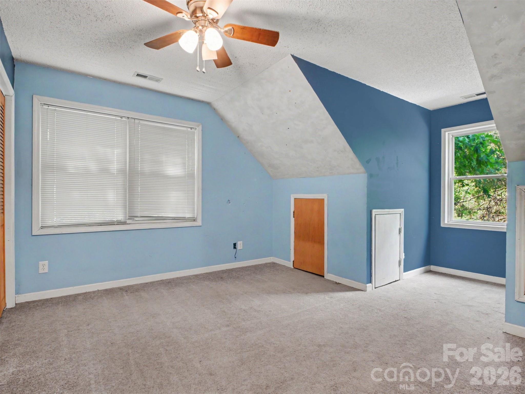11109 Asbury Chapel Road — Huntersville