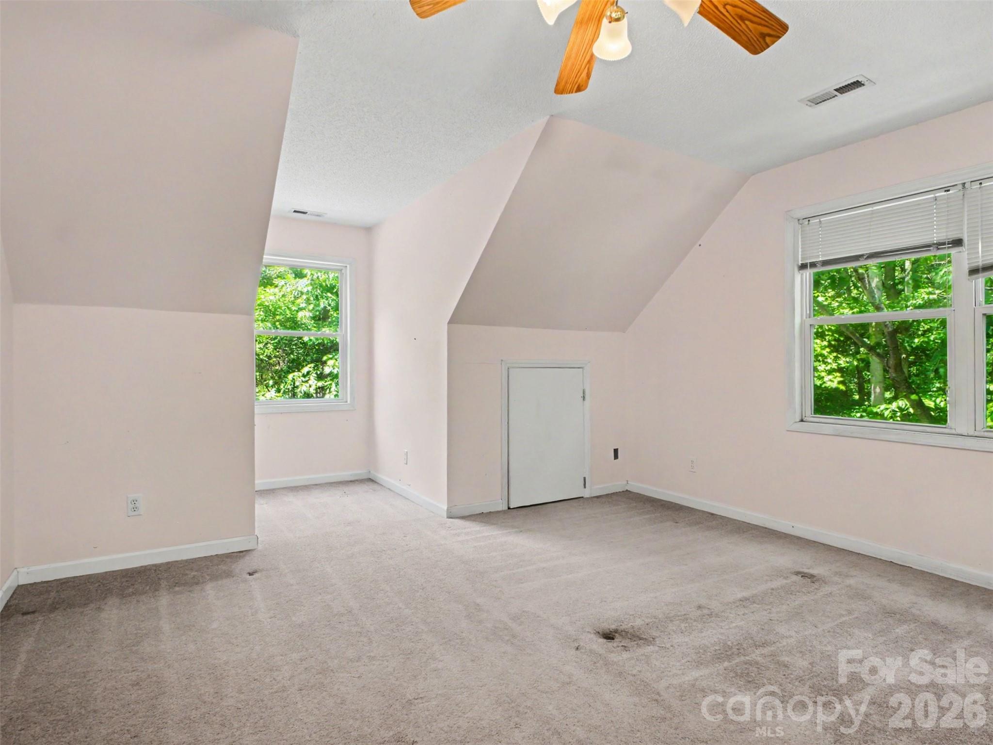11109 Asbury Chapel Road — Huntersville
