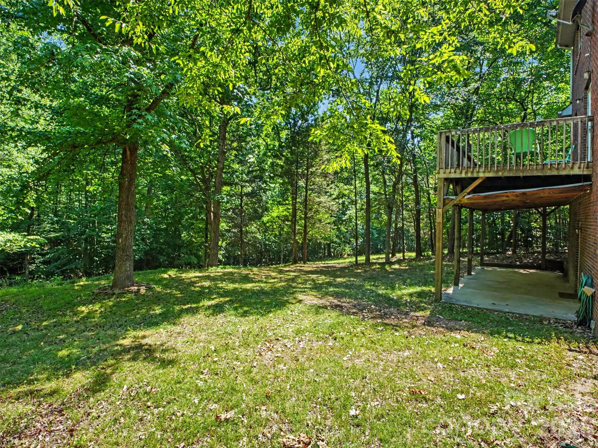 11109 Asbury Chapel Road — Huntersville
