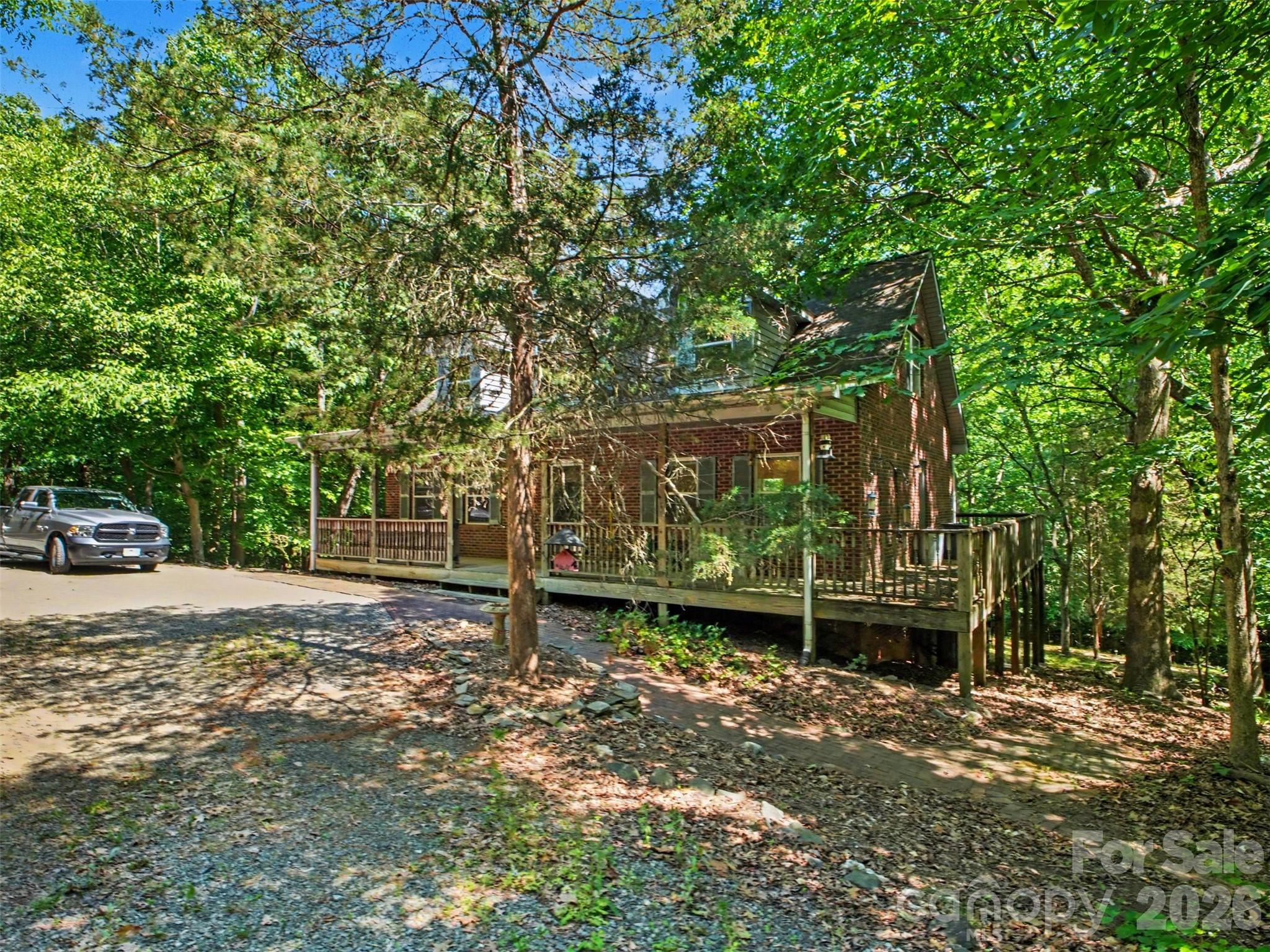 11109 Asbury Chapel Road — Huntersville