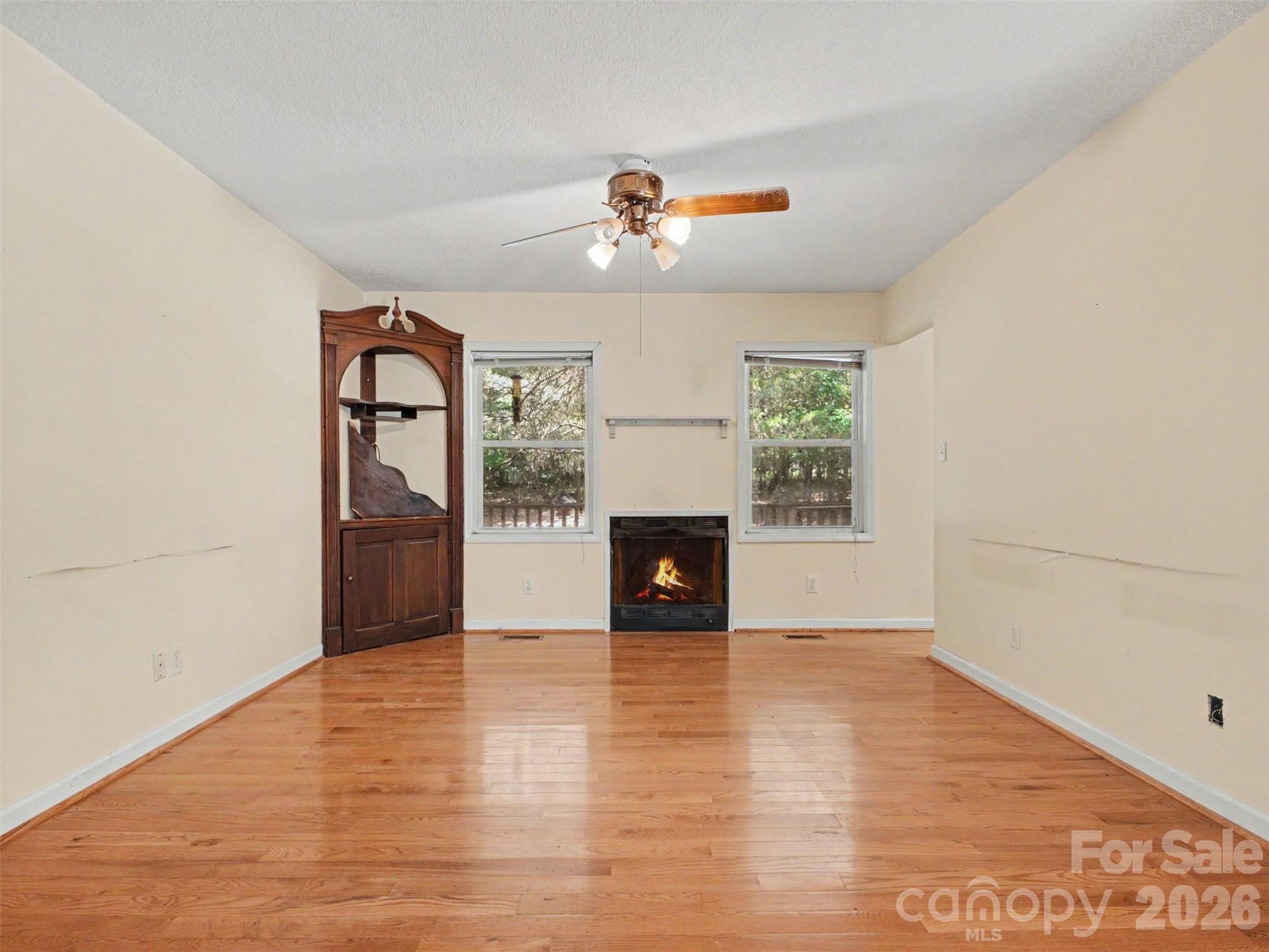 11109 Asbury Chapel Road — Huntersville