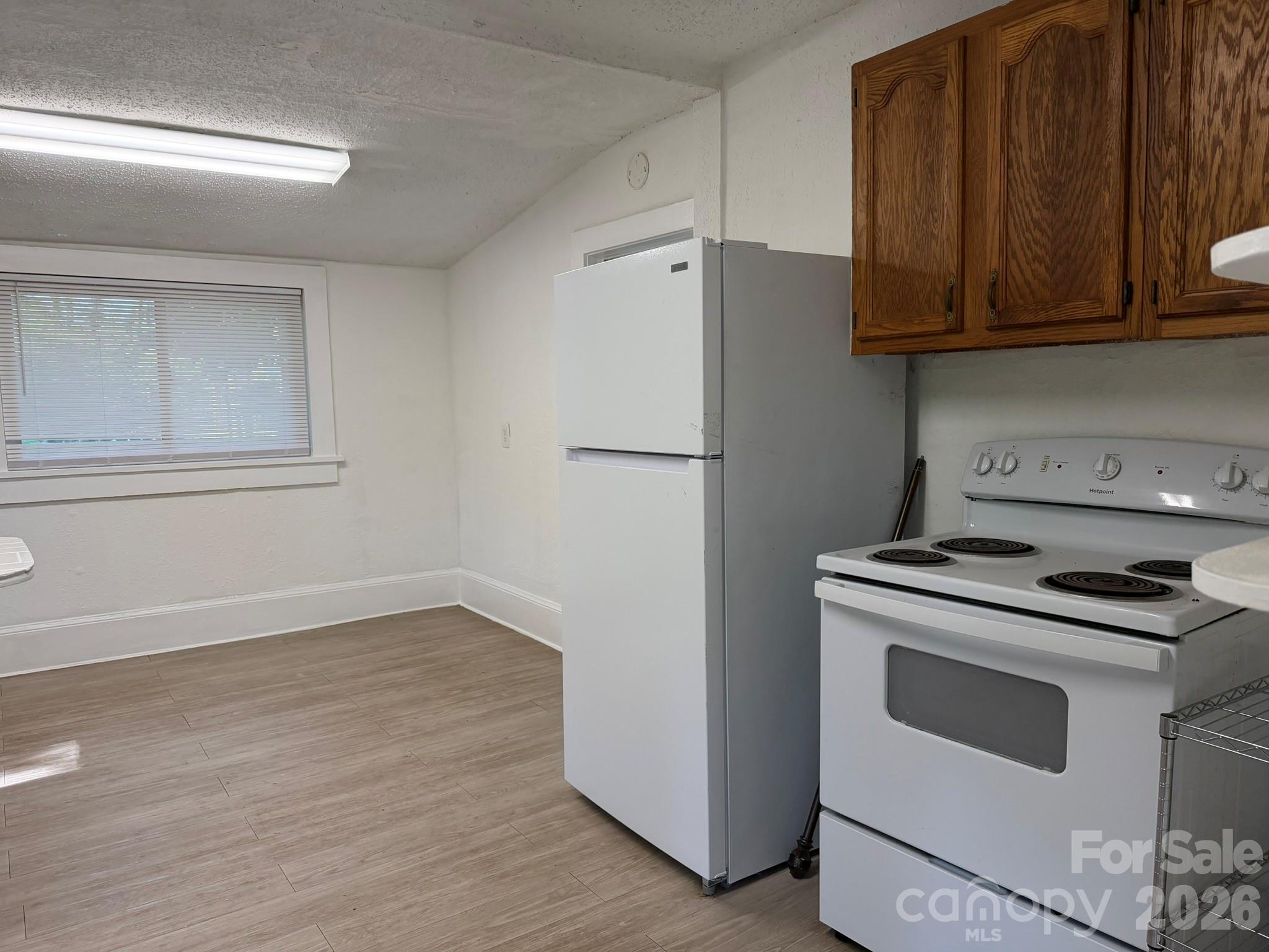 41 Oak Hill Drive — Asheville