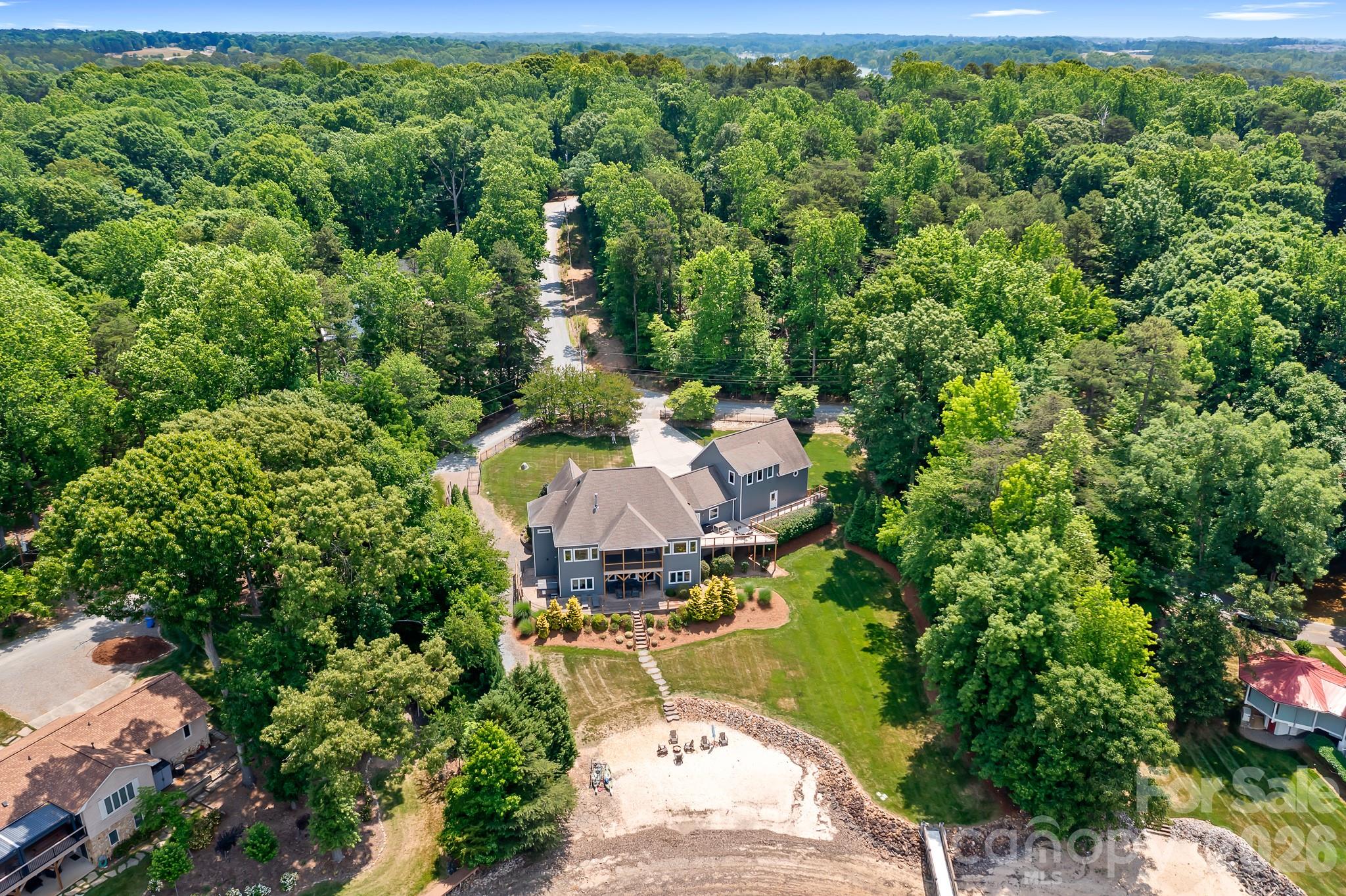 136 Bridlewood Drive — Mooresville