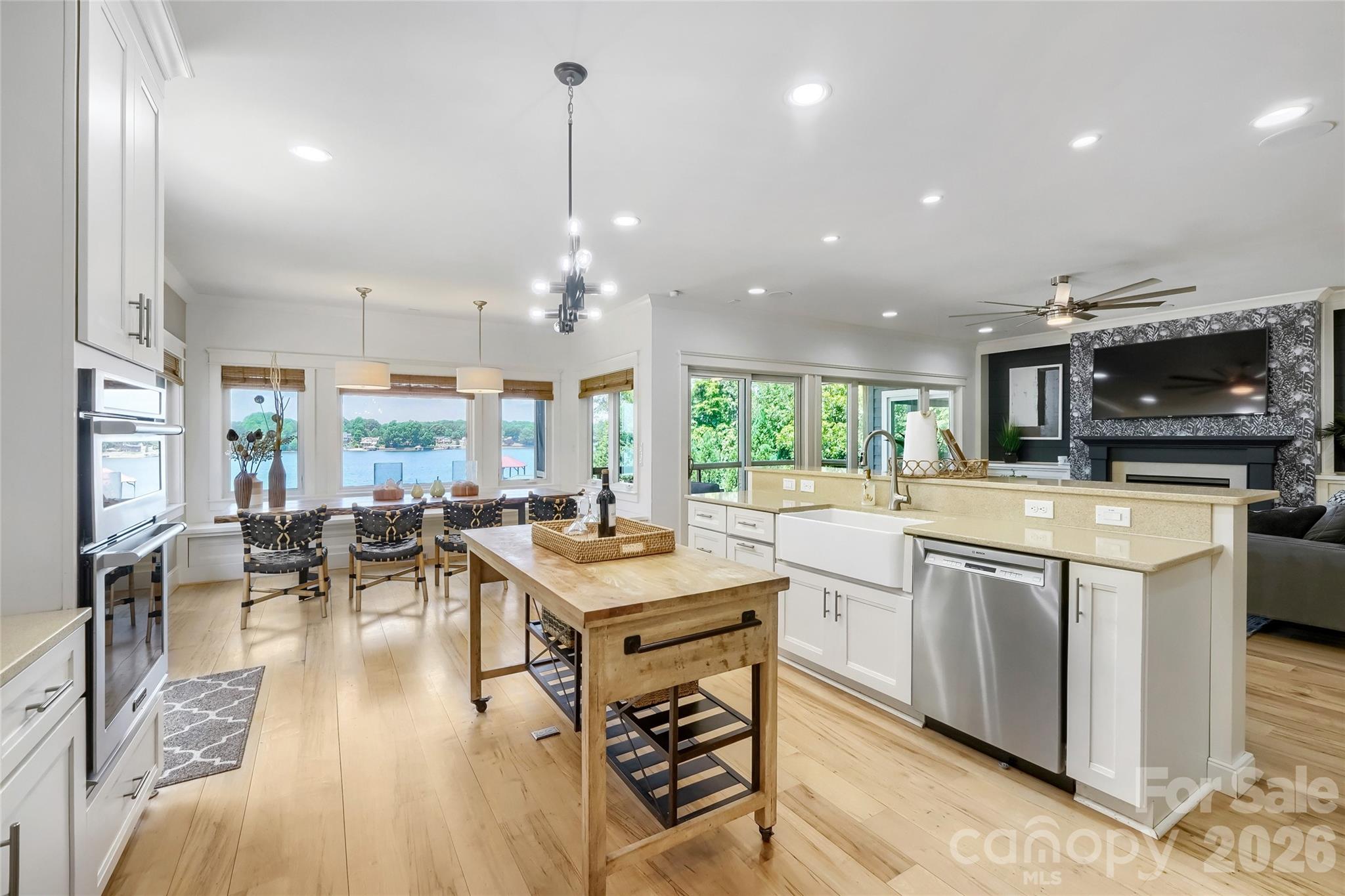 136 Bridlewood Drive — Mooresville