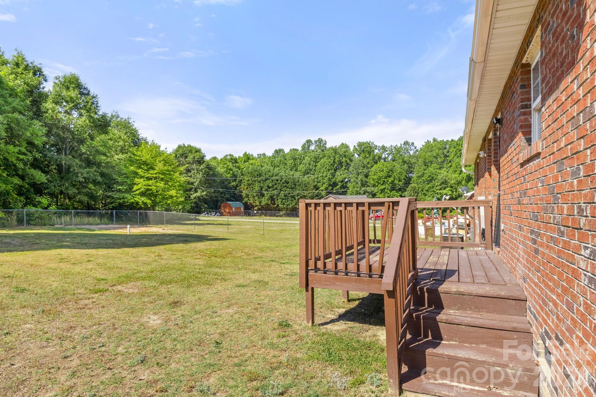 1502 E Main Street — Cherryville