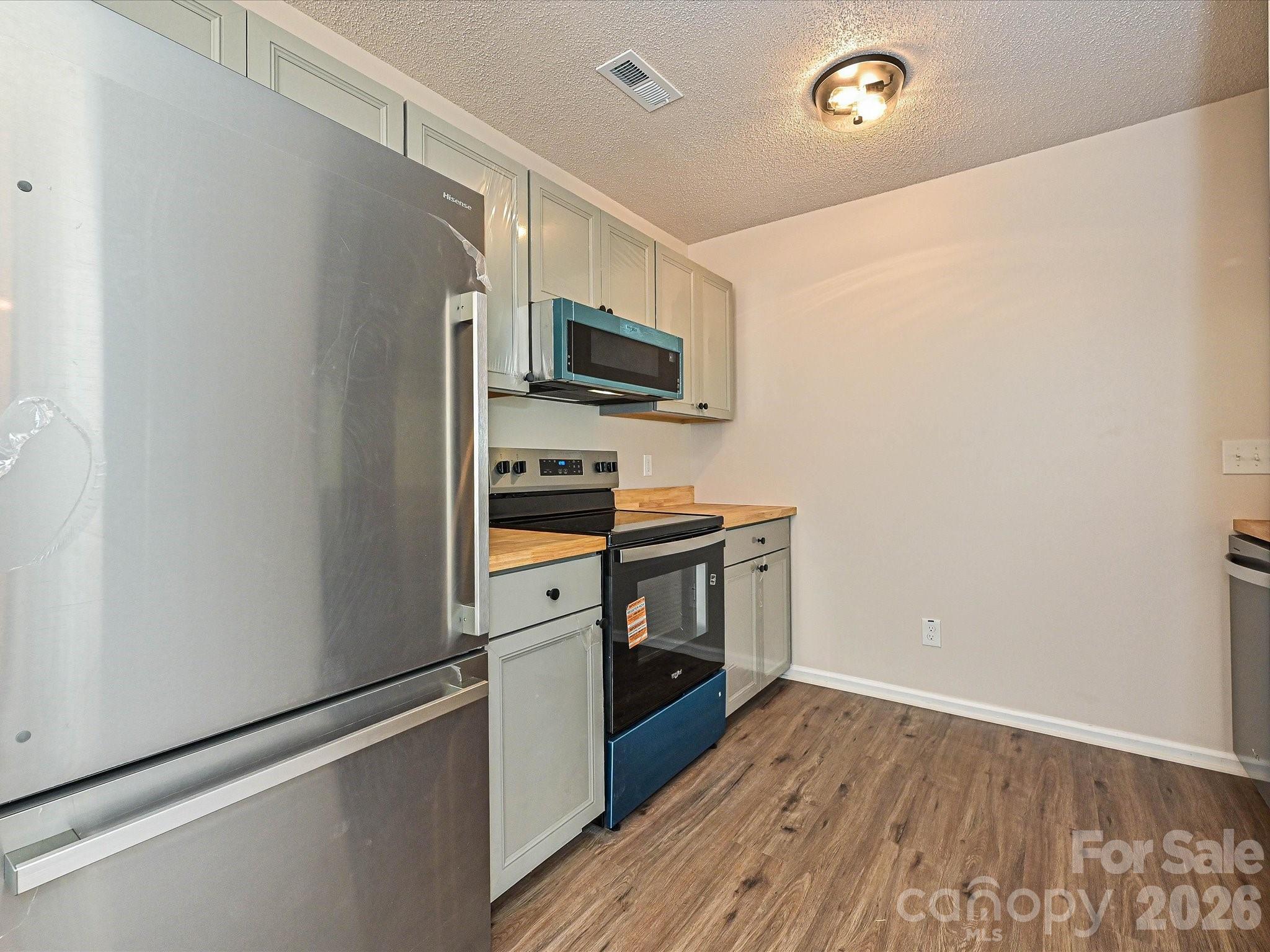 3629 Silver Ore Lane — Charlotte