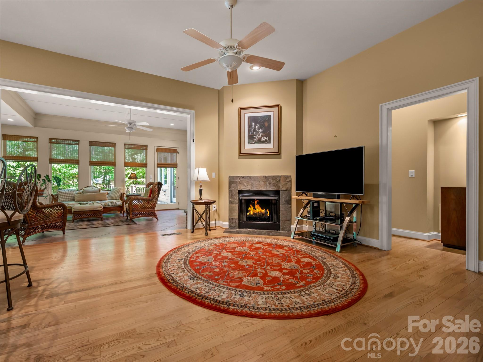110 Little Cherokee Ridge — Hendersonville